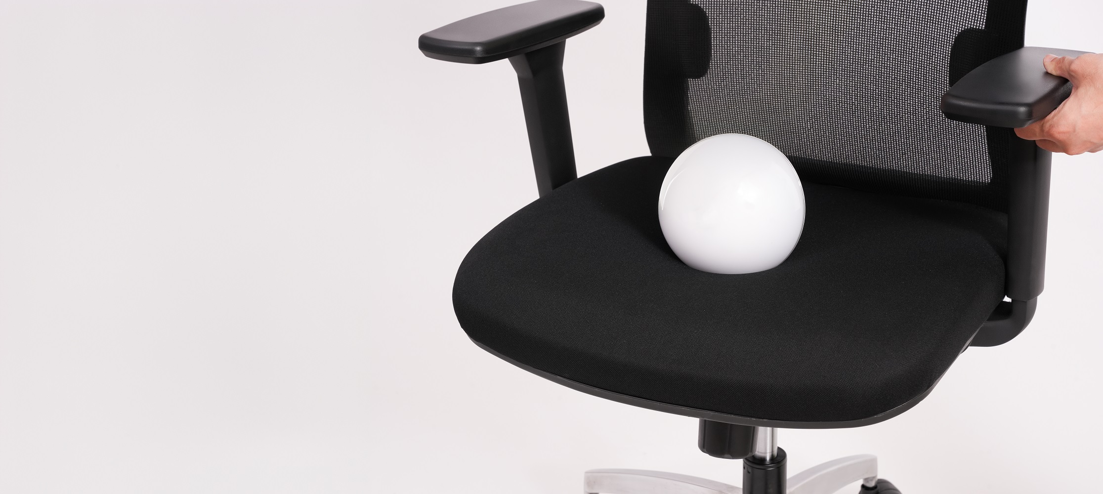 ghe-cong-thai-hoc-hyperwork-cloud-chair-den-025 Ghế công thái học văn phòng Hyperwork Cloud Chair OC03